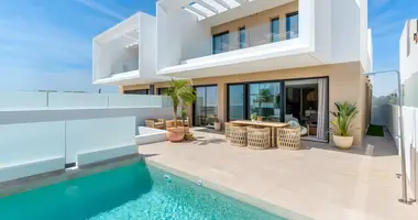 Villa in Dolores, Spanien