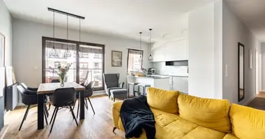 4 room apartment in Warsaw, Poland