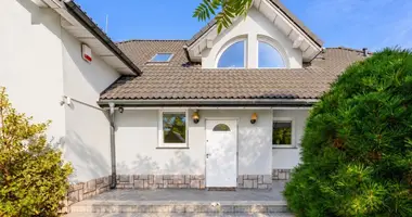 Maison 5 chambres dans Dawidy Bankowe, Pologne