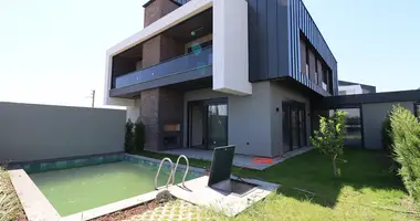 Maison 4 chambres dans Dosemealti, Turquie