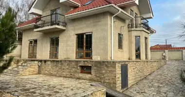 Maison 7 chambres dans Lymanka, Ukraine