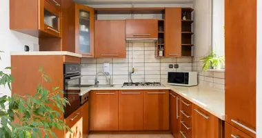 Wohnung 3 zimmer in Warschau, Polen