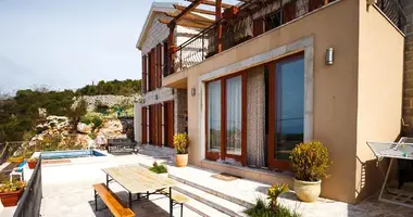 Maison 4 chambres dans 7 Seaview Penthouse Kotor Bay, Monténégro