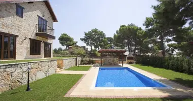 Casa 6 habitaciones en Souni Zanatzia, Chipre