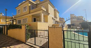 Reihenhaus 5 zimmer in Torrevieja, Spanien