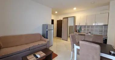 Wohnung 4 Schlafzimmer in Becici, Montenegro