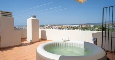 Apartamento 3 habitaciones en Dos Hermanas, Španjolska
