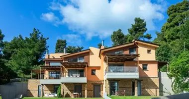 Casa 3 habitaciones en Kriopigi, Grecia