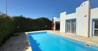 3-Schlafzimmer-Bungalow in Chloraka, Zypern