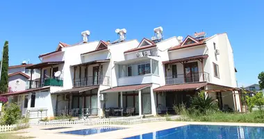 Casa 3 habitaciones en Serik, Turquía