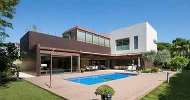 5 room house in Costa del Garraf, Spain