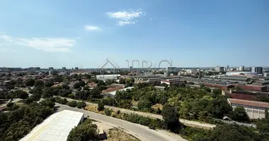 Wohnung 4 zimmer in Russe, Bulgarien