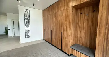 3 room house in Lymanka, Ukraine