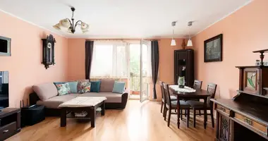 Apartamento 3 habitaciones en Tulce, Polonia