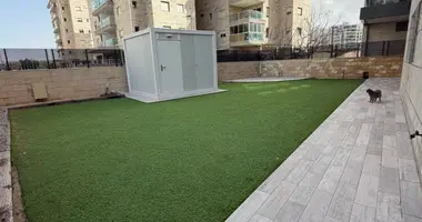 5 room apartment in Ashkelon, Israel