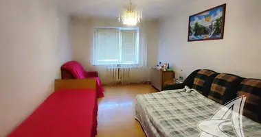 Wohnung 3 zimmer in Muchaviecki sielski Saviet, Belarus