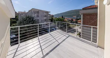 2 bedroom apartment in Herceg Novi, Montenegro