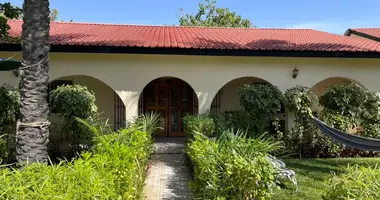 Bungalow 3 bedrooms in Brufut, Republic of The Gambia