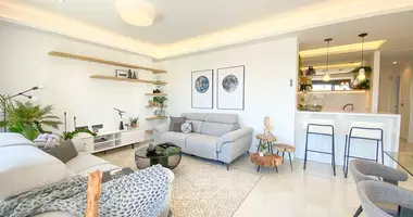 Ático Ático 3 habitaciones en Guardamar del Segura, Španjolska