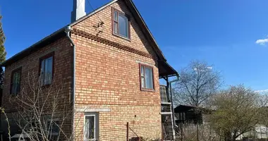 Haus in Papiarnianski sielski Saviet, Belarus