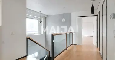 6 bedroom house in Helsinki sub-region, Finland