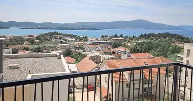 Mieszkanie 3 pokoi w Tivat, Czarnogóra