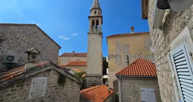 Квартира 3 спальни в Будва, Черногория