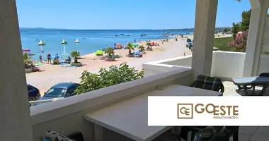 Apartamento 3 habitaciones en Opcina Dezanovac, Croacia
