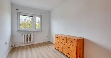 Квартира 2 комнаты в Варшава, Польша