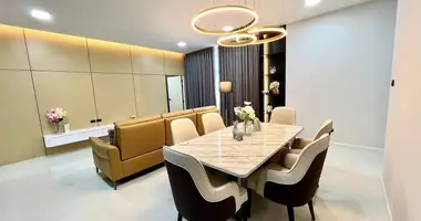 Maison 3 chambres dans Nong Prue, Thaïlande