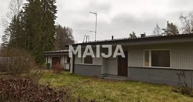Дом 4 комнаты в Неувотон, Финляндия