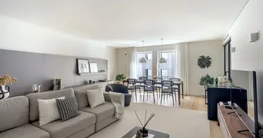 Apartamento 3 habitaciones en Alvalade, Portugal