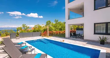 3 bedroom apartment in Radici, Croatia