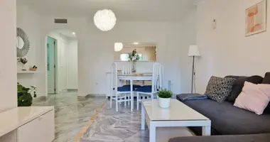 Квартира 3 комнаты в Сан-Педро-Алькантара, Испания