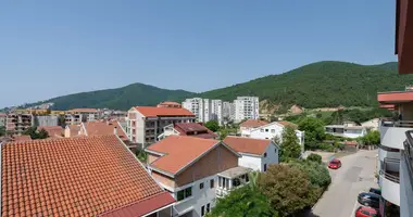 Квартира 3 спальни в Будва, Черногория