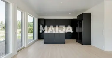 Dom 4 pokoi w Raisio, Finlandia