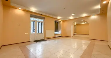 Sklep 128 m² w Ryga, Łotwa