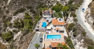 Villa en Peyia, Chipre