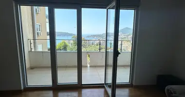Mieszkanie 3 pokoi w Rafailovici, Czarnogóra