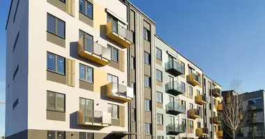 Apartamento 3 habitaciones en Kalodziscanski sielski Saviet, Belarús