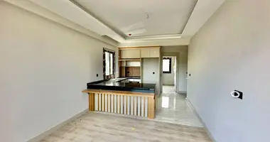 1 bedroom apartment in Mezitli, Turkey