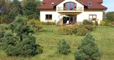 6 room house in Brzozowka, Poland