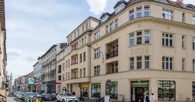 Квартира 4 комнаты в Познань, Польша