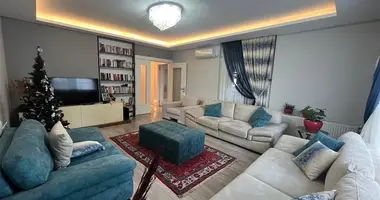 Apartamento 4 habitaciones en Mezitli, Turquía