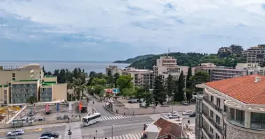 2 bedroom apartment in Becici, Montenegro
