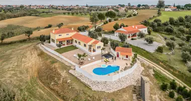 Дом 4 спальни в Сантарен, Португалия