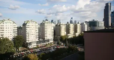 Mieszkanie 2 pokoi w Warszawa, Polska