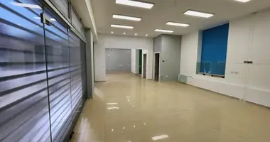 Коммерческое помещение 184 м² в Тирана, Албания
