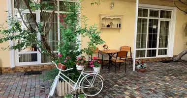 Commercial property 700 m² in Odesa, Ukraine