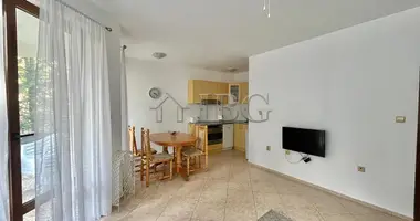 Квартира 3 комнаты в Несебр, Болгария